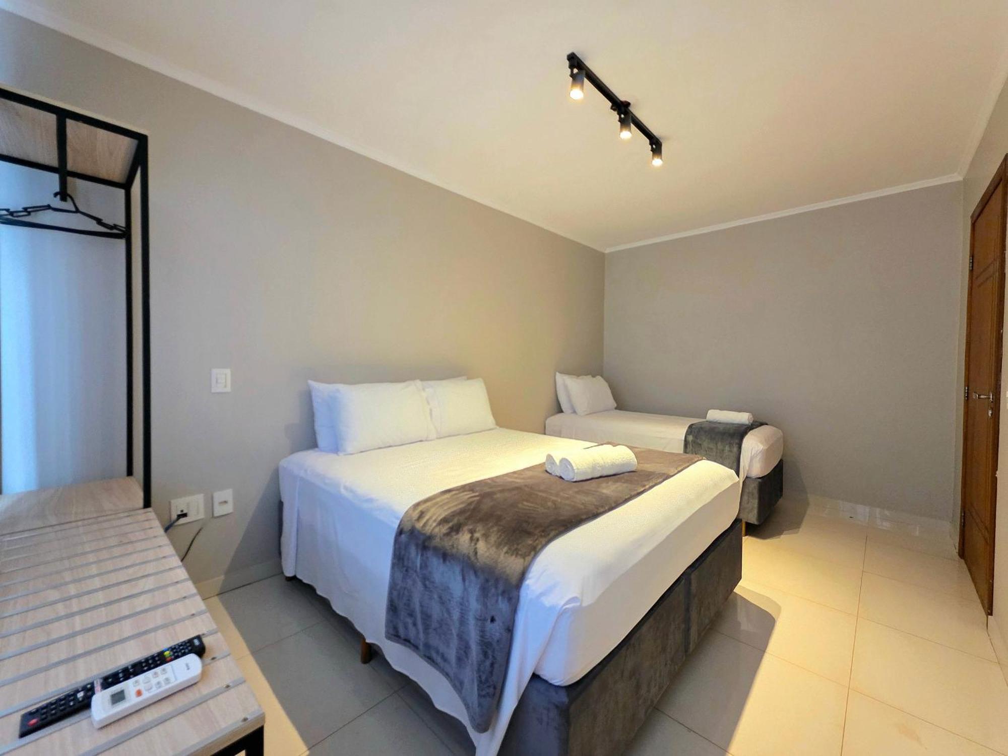Holiday home Casa Ampla 5 Quartos Area Lazer Lado Paraguai *
